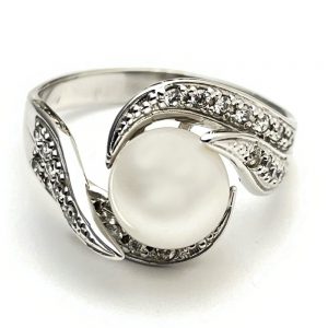 Λευκόχρυσο δαχτυλίδι με μαργαριτάρι