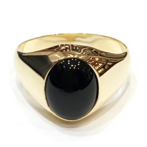 Ανδρικό χρυσό οβάλ δαχτυλίδι με μαύρο όνυχα