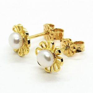 Χρυσά σκουλαρίκια με μαργαριτάρια ΣΚΧ077