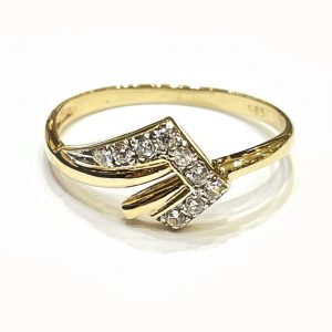 Χρυσό δαχτυλίδι με πέτρες ΔΧΜ151