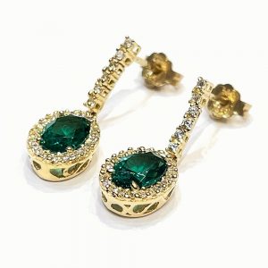 Κρεμαστά σκουλαρίκια ροζέτες με πράσινες πέτρες