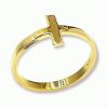 Χρυσό μίνιμαλ δαχτυλίδι με μασίφ σταυρό